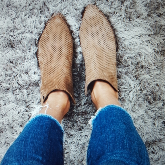 Anthropologie Dolce Vita Sonya Ankle Bootie Sz 9.5 - Picture 2 of 14